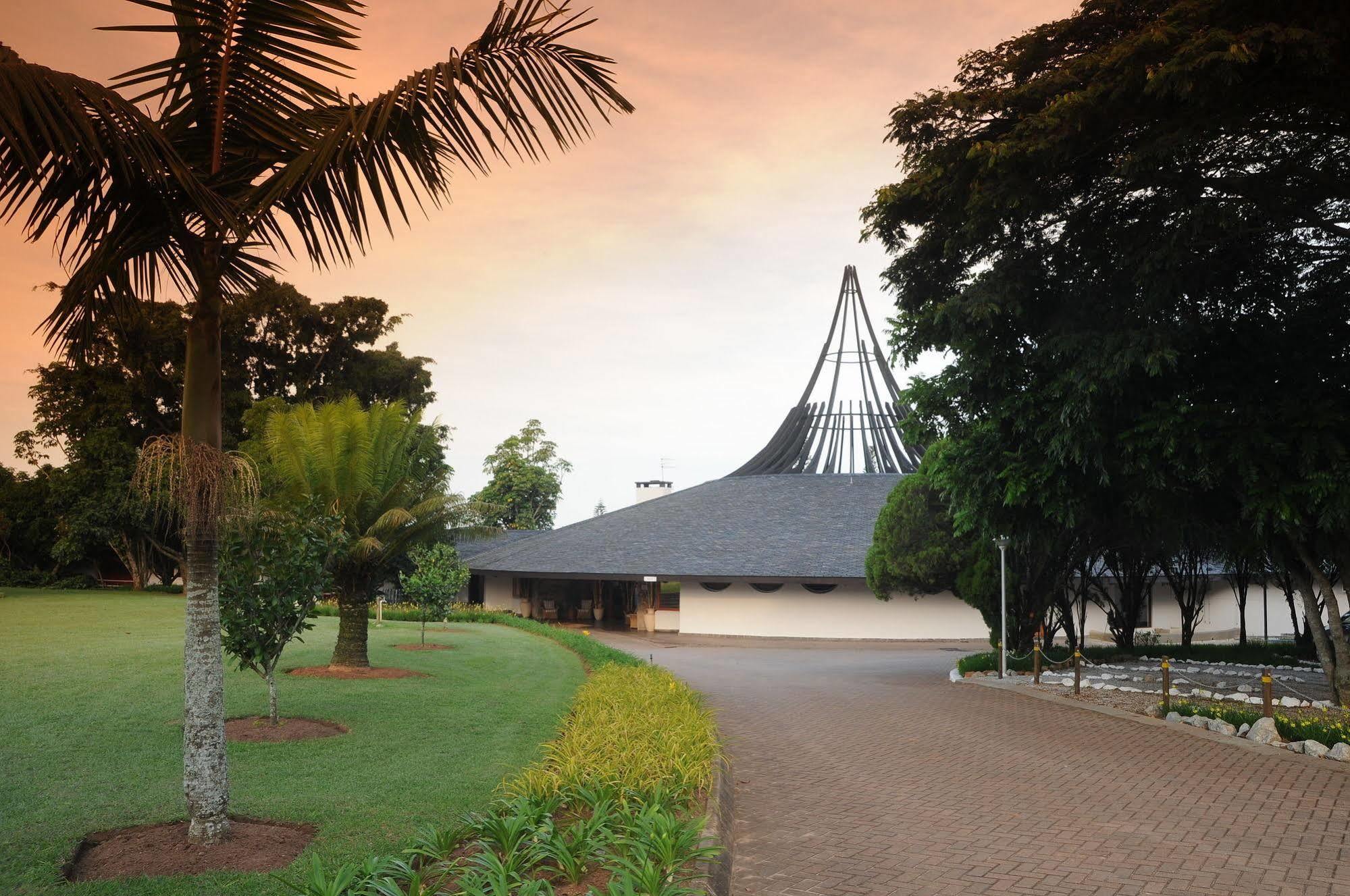 Protea Hotel Winkler White River Exterior foto