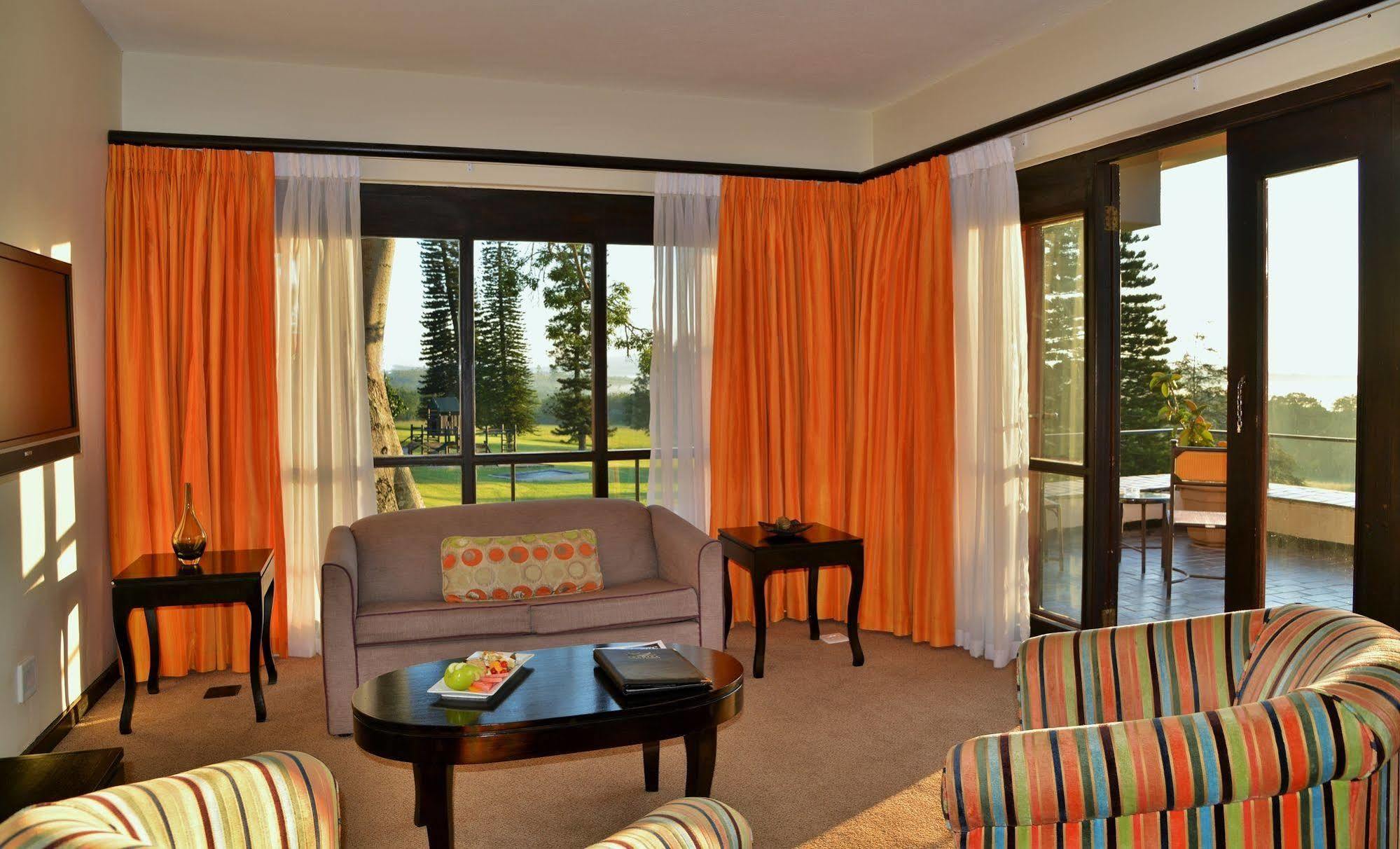 Protea Hotel Winkler White River Exterior foto