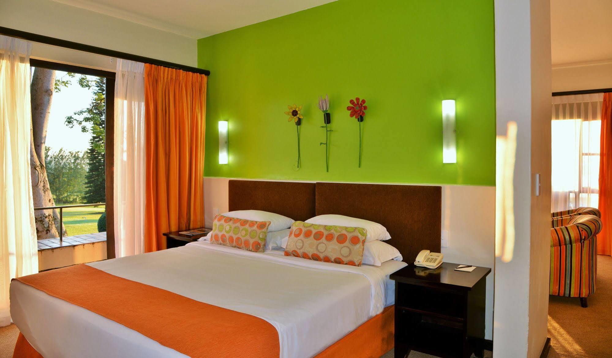 Protea Hotel Winkler White River Exterior foto